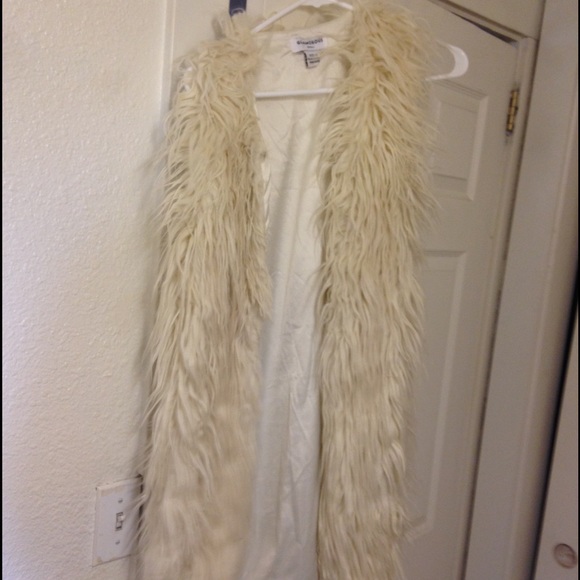 Shag trench vest