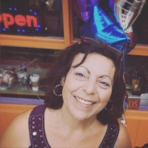 Meet your Posher, Paula
