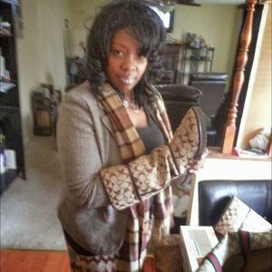 Meet your Posher, Anita