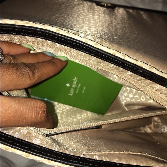 Kate spade crossbody - Picture 4 of 4