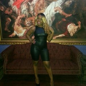 Meet your Posher, Alicia