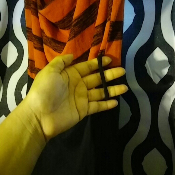 Top no sleves - Picture 3 of 3