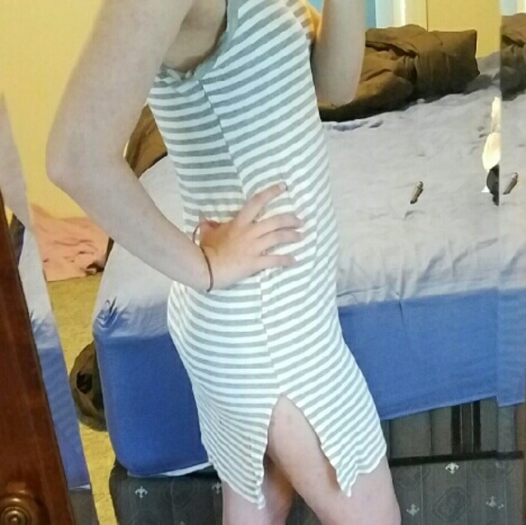 Grey and white striped dress - Picture 2 of 3