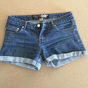 Cotton on short jean shorts size 6