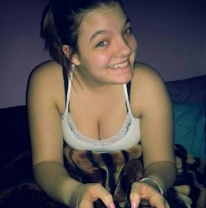 Meet your Posher, Amber