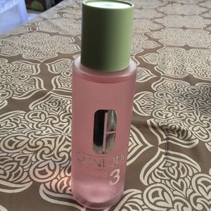 Clinique clarifying lotion clarifiante 3