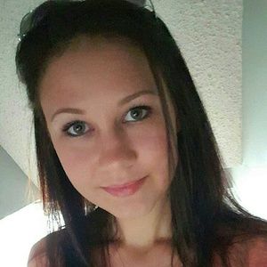 Meet your Posher, Kelli