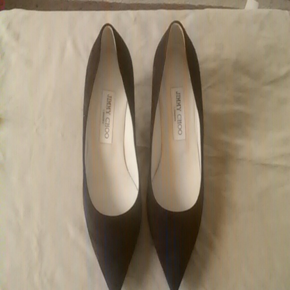 SOLD......Jimmy choo (eby:krmckw)