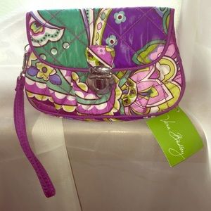 Heather Puffy Wristlet