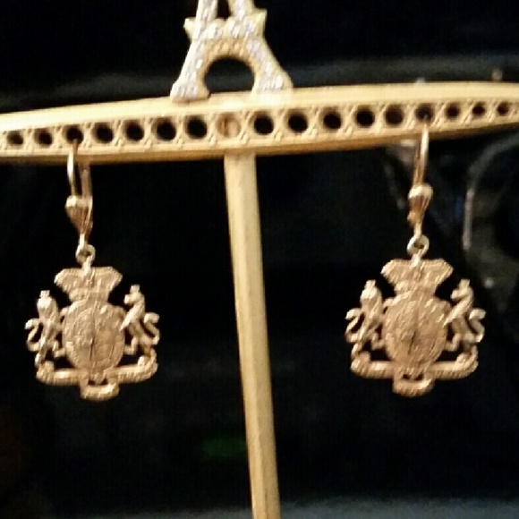 Catherine Popesco Earrings.