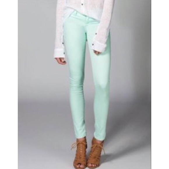 New tillys rsq Miami mint color jeggings