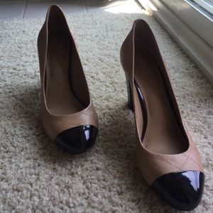 Anne Taylor Vintage Pumps