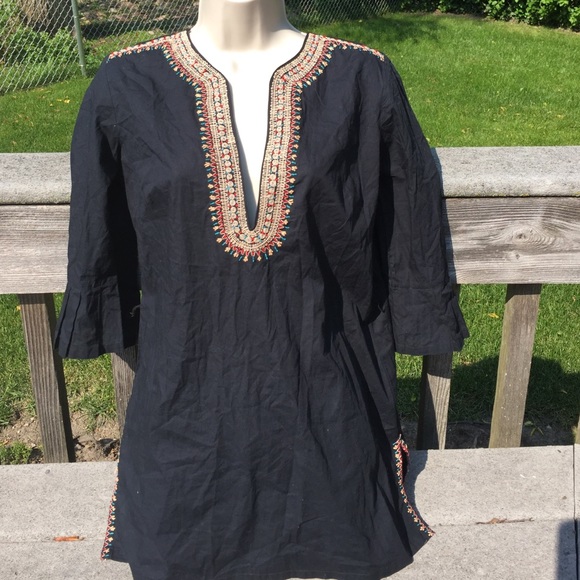 Robert Graham Other - Robert Graham Cover Up