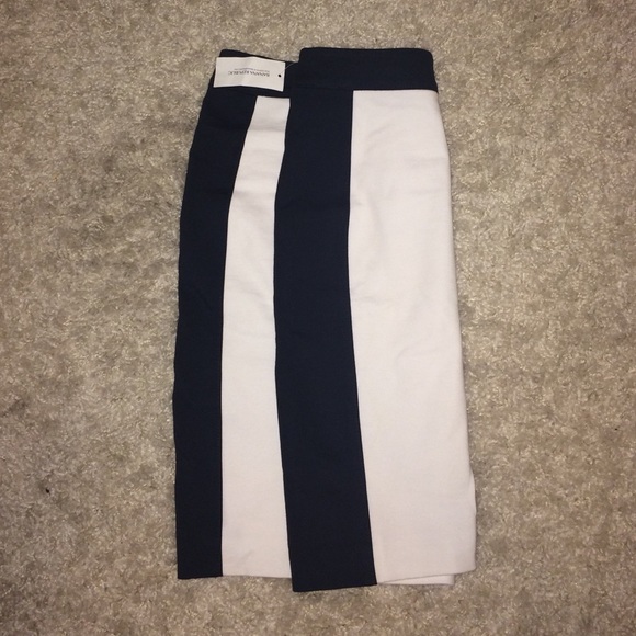 Banana republic ponte skirt