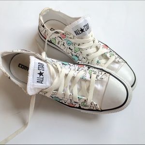converse for cats