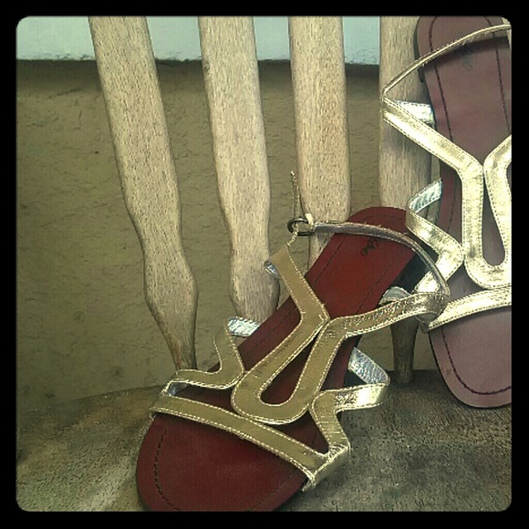 Mossimo Sandals