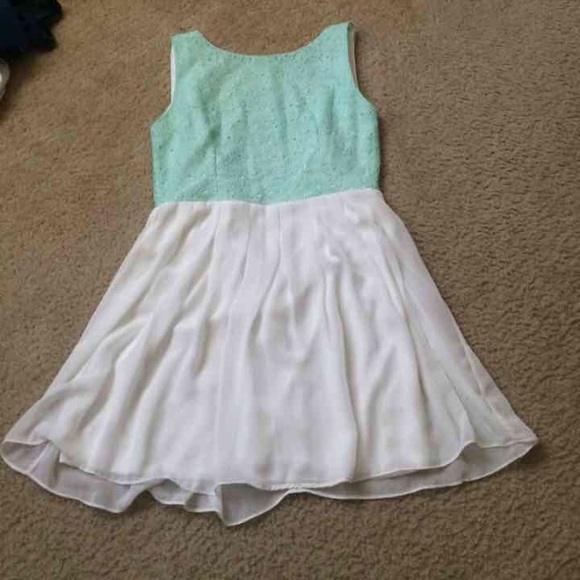 B. Darlin dress
