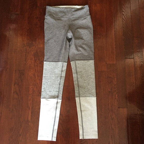 Outdoor voices leggings, grey ombré, XS