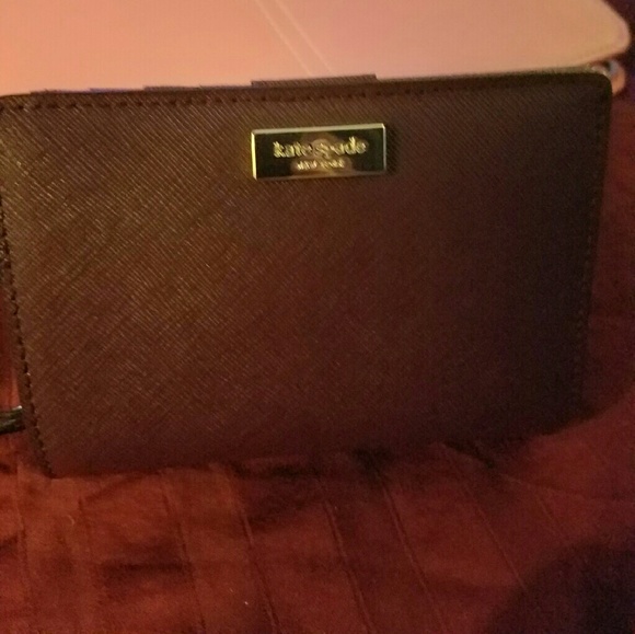 Kate spade wallet Do not Buy reserved