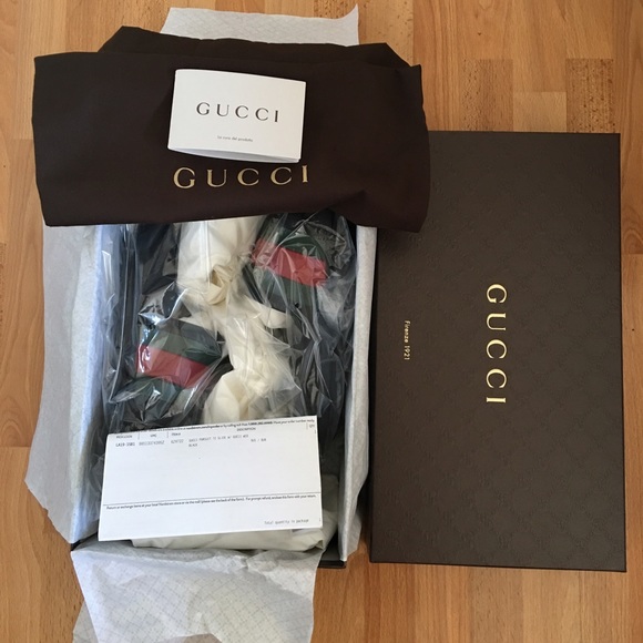 Gucci rubber slides