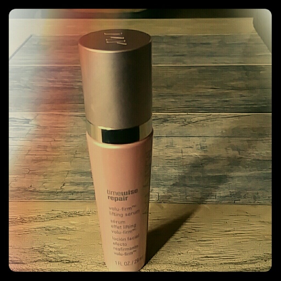 Mary Kay timewise repair volu-firm lifting serum