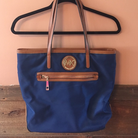 Knockoff Michael Kors Bag