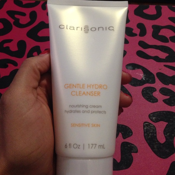 Clarisonic Gentle Hydro Cleanser sensitive skin