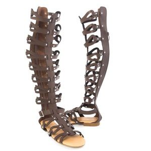 Gladiator knee high flat sandals Brown size 7
