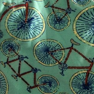 NWOT OS bicycle leggings