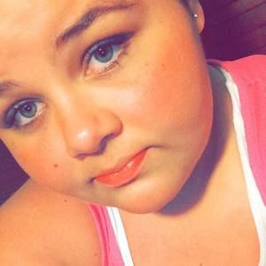 Meet your Posher, Lexie