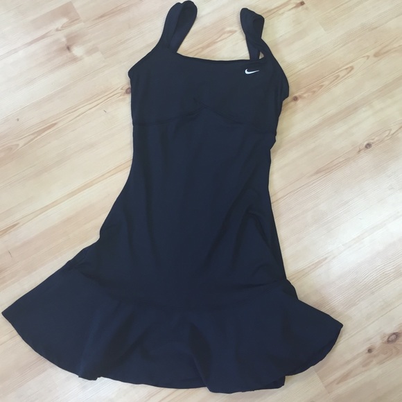 Nike tennis dress