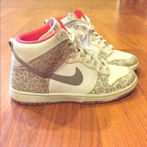 Nike Hightop Sneakers