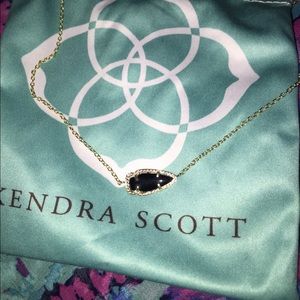 Black Kendra Scott Skylie Necklace