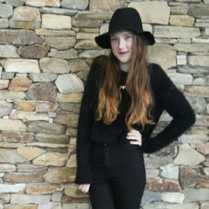 Meet your Posher, Meredith