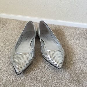 Jessica Simpson pointed flats