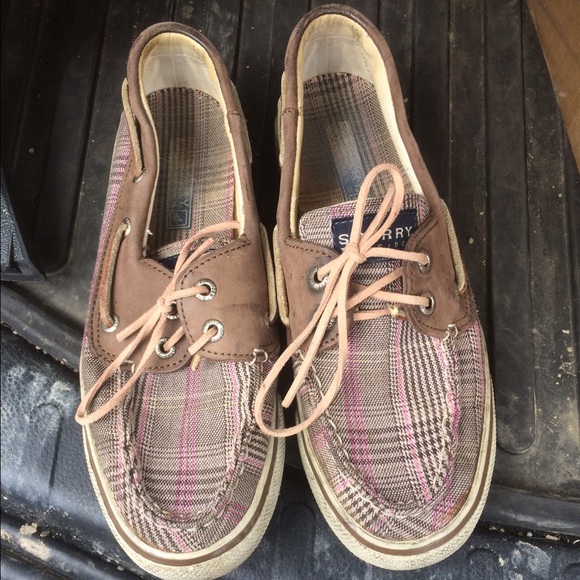 Sperry boat shoes