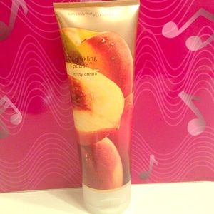 Bbw sparkling peach lotion new discontinued