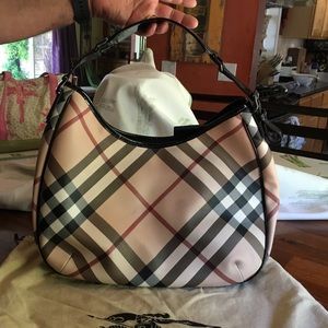 Burberry purse