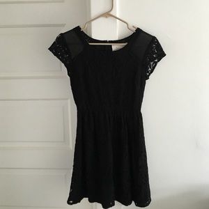 Mini black, lace dress