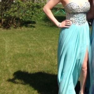 Prom dress size 4