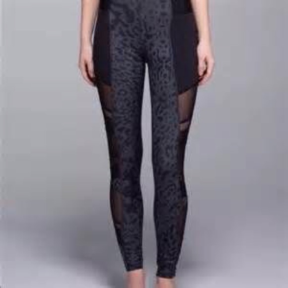 Lululemon mesh leggings