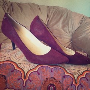 Calvin Klein burgundy pumps