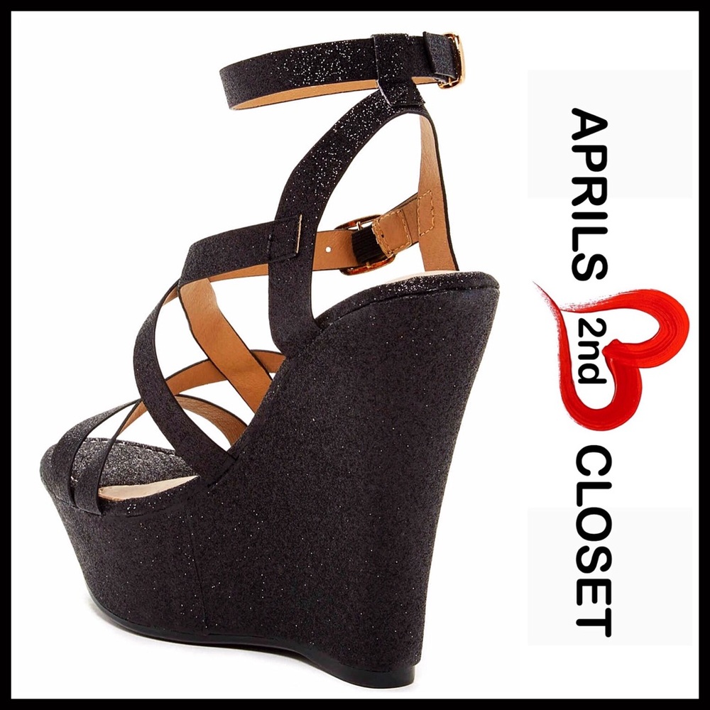 ❌SOLD❌WEDGE SANDALS Ankle Strap Platform Heels - Picture 5 of 8