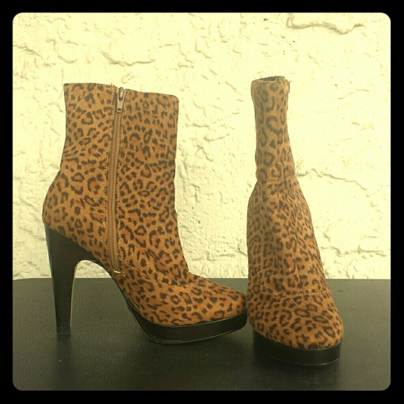 Newport News Cheetah Heels
