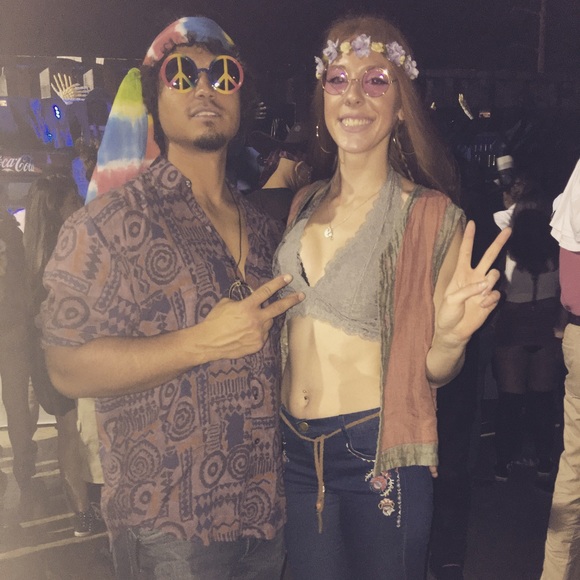 Meet Your Posher! - Picture 4 of 4