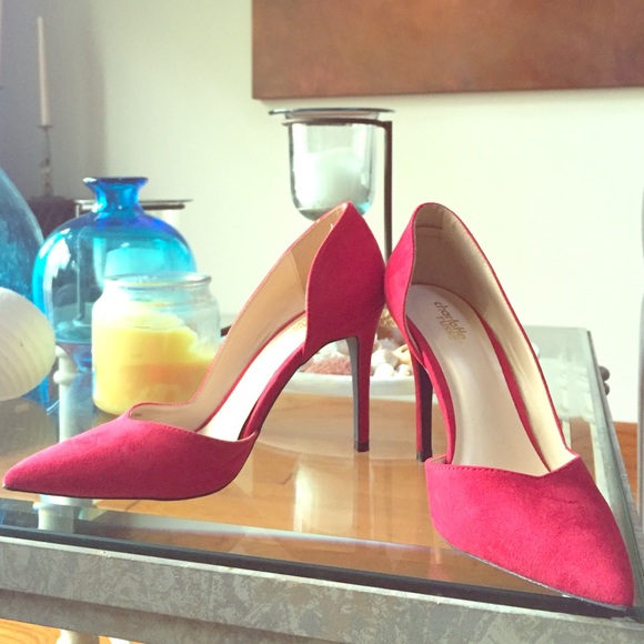 Fab faux suede heels - Picture 1 of 2