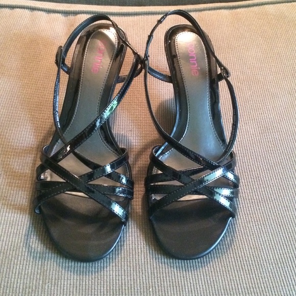 Black Strappy dress sandals - NWOT