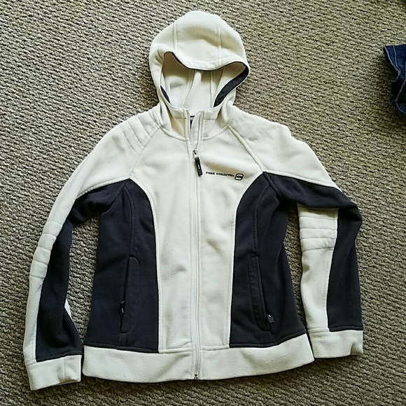zip up fleece jacket