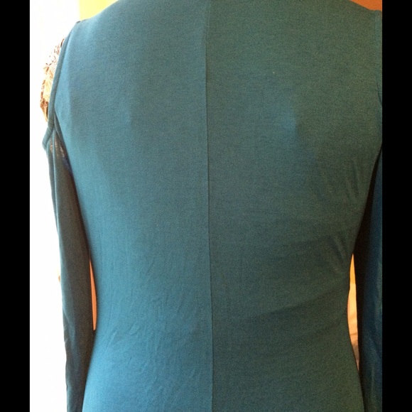 Top - Picture 2 of 3