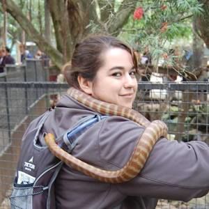 Meet your Posher, Samantha